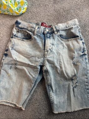 Arizona Jean Company Light Blue Distressed Denim Shorts with Paint Accents